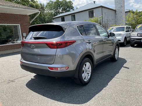 Used 2018 Kia Sportage LX AWD/4WD image 5