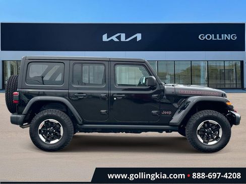 Used 2020 Jeep Wrangler Unlimited Rubicon w/ Dual Top Group image 2