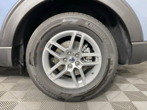 New 2026 Ford Explorer Active w/ Active Comfort Package RWD image 10
