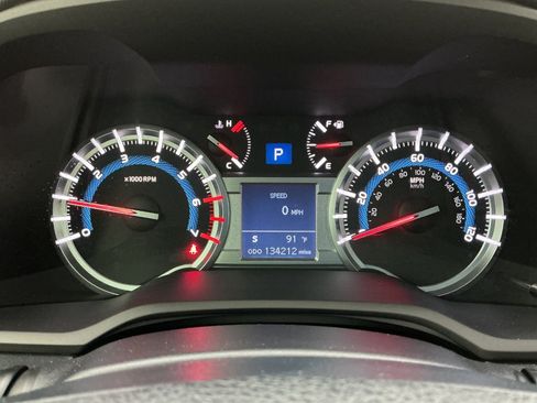 Used 2016 Toyota 4Runner SR5 Premium AWD/4WD image 26