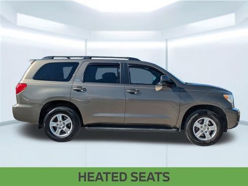 Used 2016 Toyota Sequoia SR5 w/ Premium Package RWD image 8