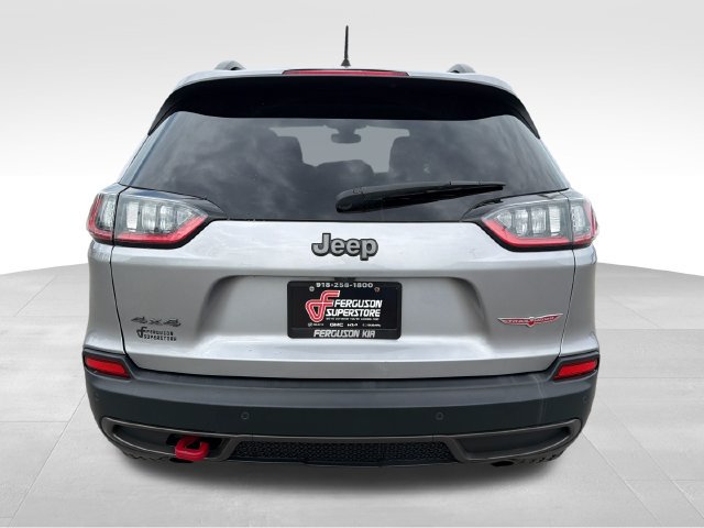 Used 2019 Jeep Cherokee Trailhawk AWD/4WD image 6