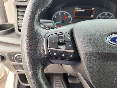 Used 2024 Ford Transit 350 XLT image 21