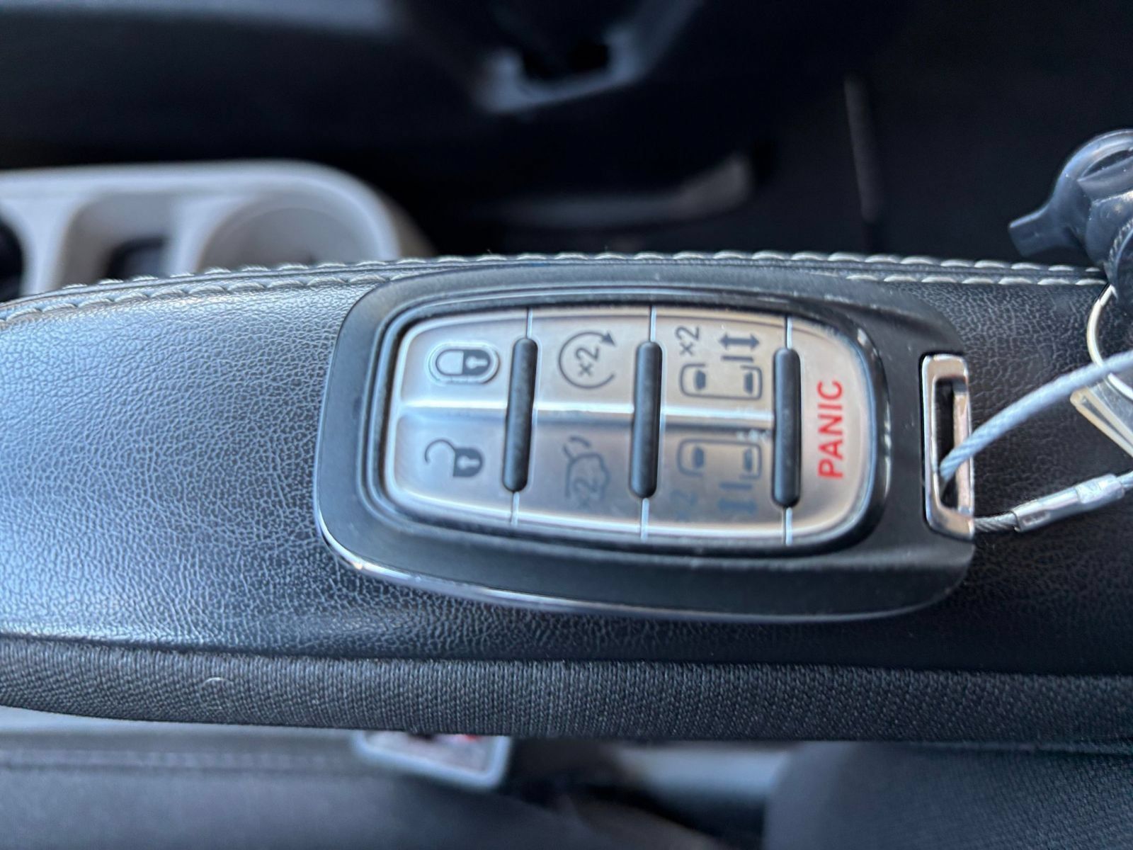 Used 2023 Chrysler Voyager LX FWD image 20
