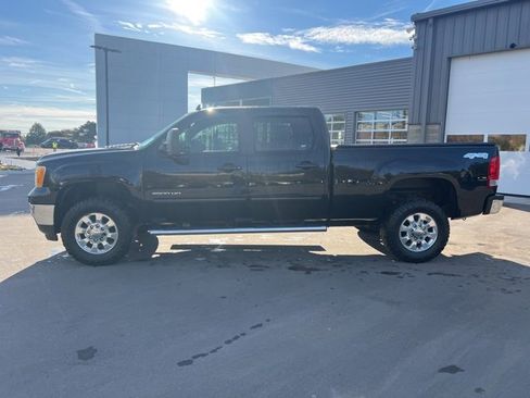 Used 2014 GMC Sierra 2500 SLT w/ SLT Convenience Package image 8