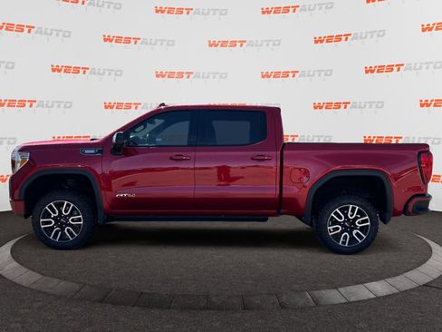 Used 2022 GMC Sierra 1500 AT4 w/ AT4 Premium Package image 2