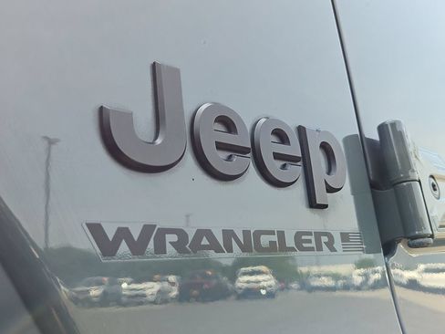 Certified 2025 Jeep Wrangler Unlimited Sport AWD/4WD image 30