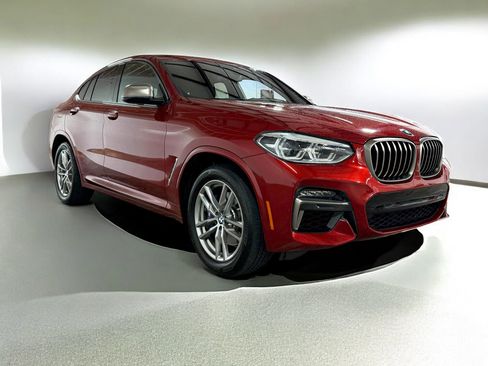 Used 2020 BMW X4 M40i image 22