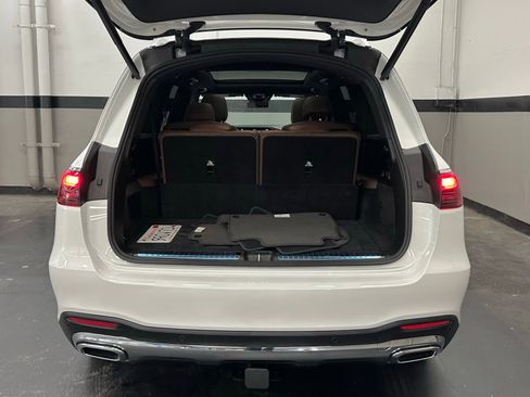 Certified 2025 Mercedes-Benz GLS 450 4MATIC image 10