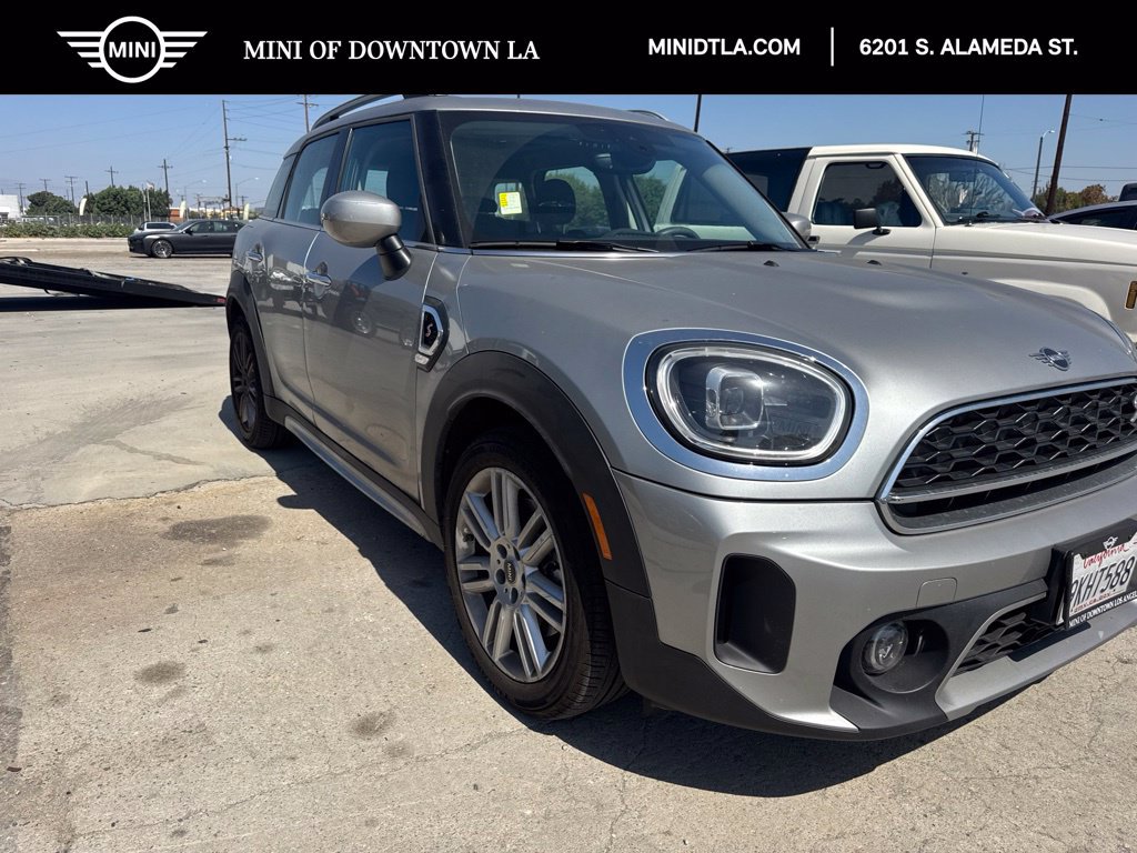 Used 2024 MINI Cooper Countryman S FWD image 1