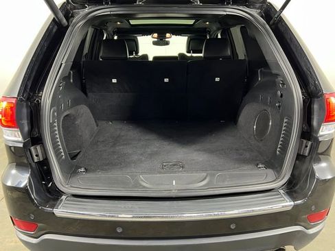 Used 2020 Jeep Grand Cherokee Limited w/ Luxury Group II image 16