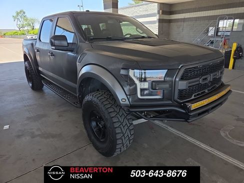Used 2018 Ford F150 Raptor w/ Equipment Group 802A Luxury AWD/4WD image 1
