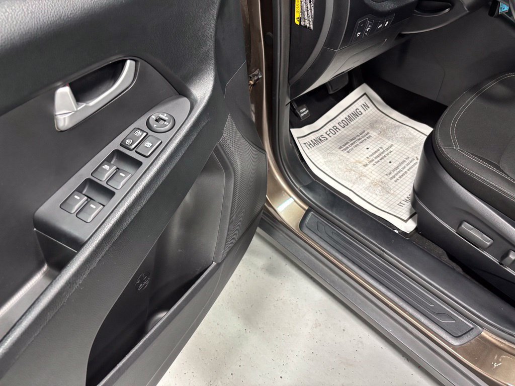 Used 2013 Kia Sportage EX FWD image 9