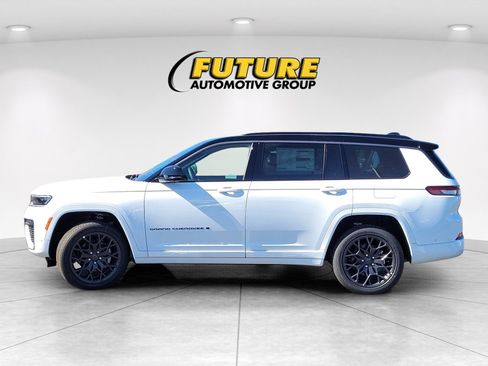 New 2026 Jeep Grand Cherokee L Summit image 7