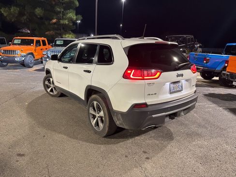 Used 2020 Jeep Cherokee Limited w/ Trailer Tow Group image 4