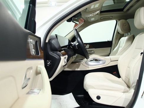 Certified 2025 Mercedes-Benz GLE 350 4MATIC image 19