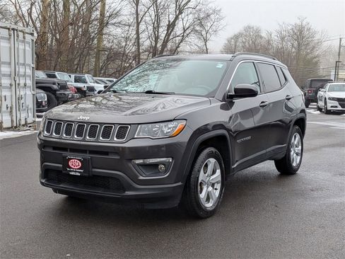 Certified 2019 Jeep Compass Latitude w/ Popular Equipment Group image 8