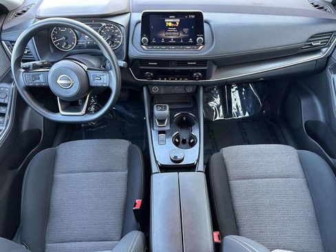 Used 2023 Nissan Rogue SV AWD/4WD image 10