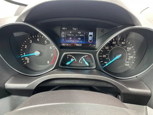 Used 2019 Ford Escape SEL FWD image 8