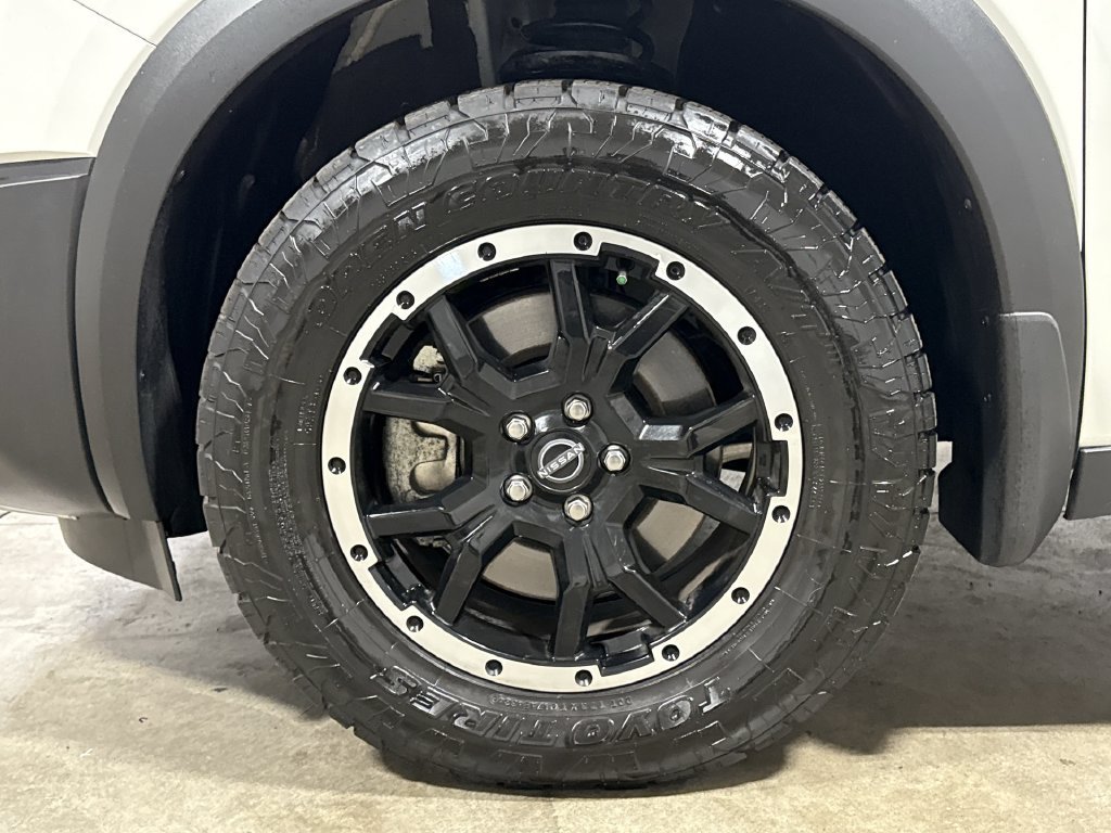 Used 2025 Nissan Pathfinder Rock Creek AWD/4WD image 27