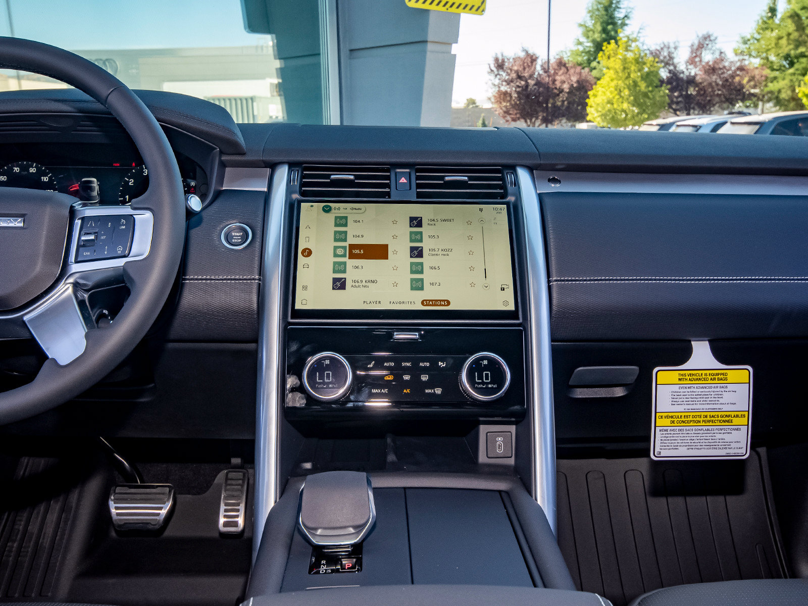 New 2026 Land Rover Discovery Limited Edition AWD/4WD image 23