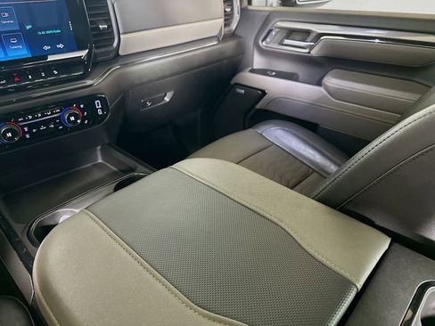 Certified 2024 Chevrolet Silverado 2500 ZR2 w/ Technology Package image 26