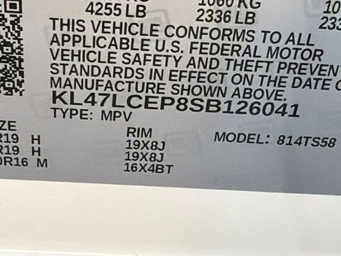 Used 2025 Buick Envista Avenir FWD image 34