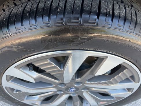 Used 2025 Subaru Forester Touring image 39