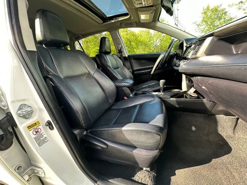 Used 2015 Toyota RAV4 Limited AWD/4WD image 15