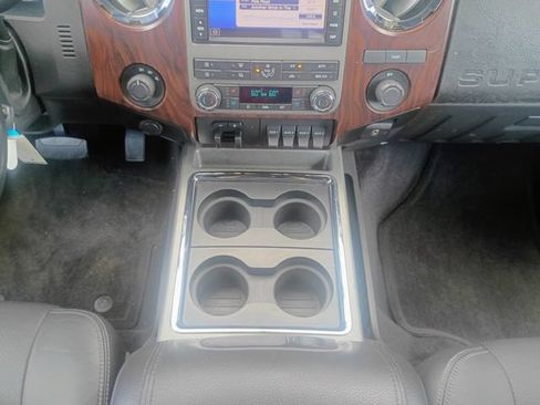 Used 2011 Ford F450 Lariat w/ Lariat Ultimate Pkg AWD/4WD image 46