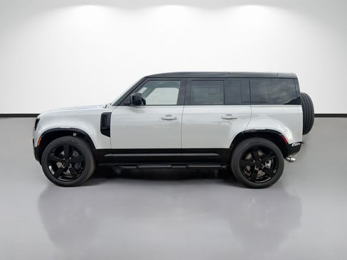 New 2026 Land Rover Defender 110 X-Dynamic SE AWD/4WD image 2