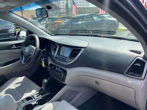 Used 2018 Hyundai Tucson SEL image 15