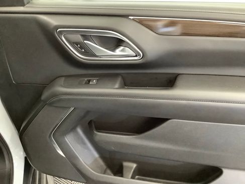 Used 2022 GMC Yukon XL SLE w/ Max Trailering Package AWD/4WD image 29