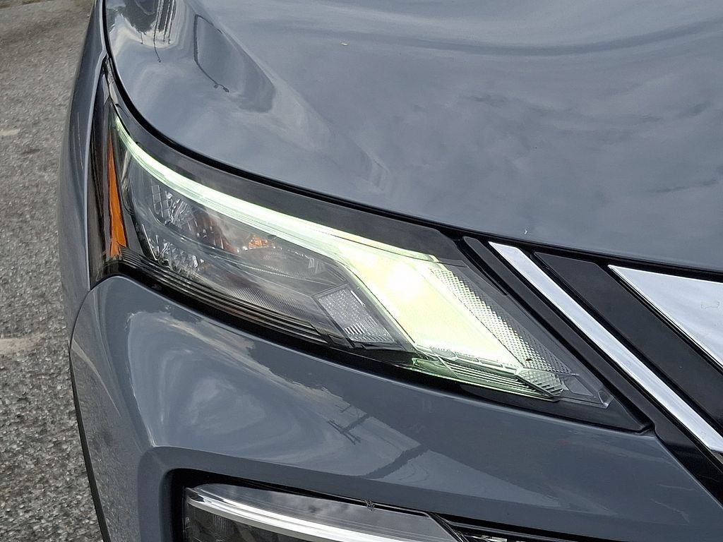 Certified 2023 Nissan Rogue SL w/ SL Premium Package AWD/4WD image 10