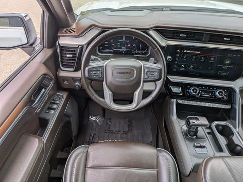 Used 2024 GMC Sierra 1500 Denali w/ Denali Reserve Package RWD image 17