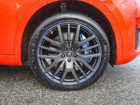 Used 2023 Maserati Levante F Tributo image 11