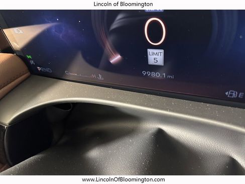 Certified 2025 Lincoln Aviator Reserve w/ Illumination Package image 37