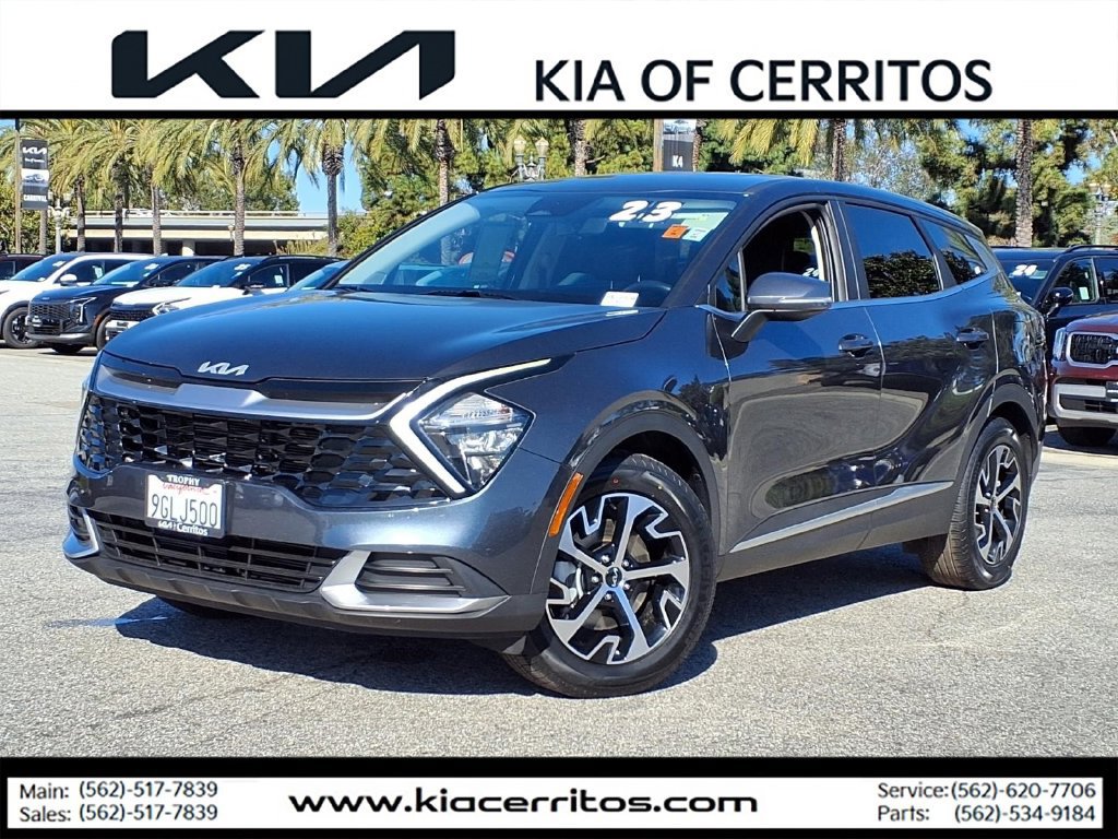 Certified 2023 Kia Sportage EX FWD image 1