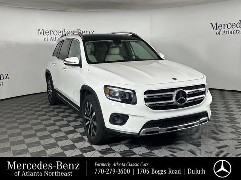 Certified 2023 Mercedes-Benz GLB 250 image 1