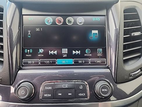Used 2016 Chevrolet Impala LT w/ Convenience Package FWD image 15