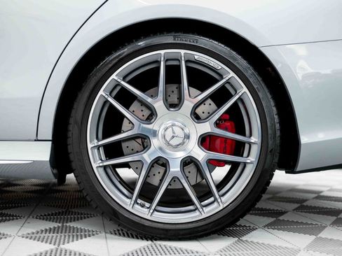 Used 2021 Mercedes-Benz E 63 AMG S image 39