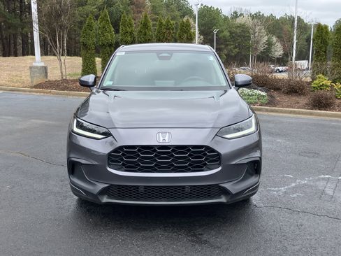 Certified 2025 Honda HR-V LX image 3