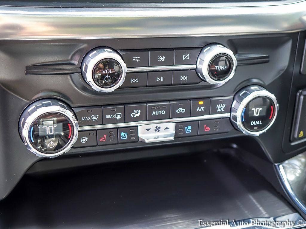 Used 2021 Ford F150 Lariat w/ Equipment Group 502A High AWD/4WD image 18