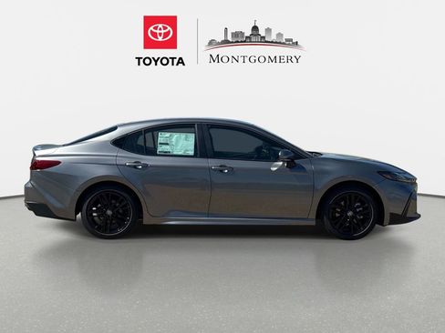 New 2026 Toyota Camry SE FWD image 2
