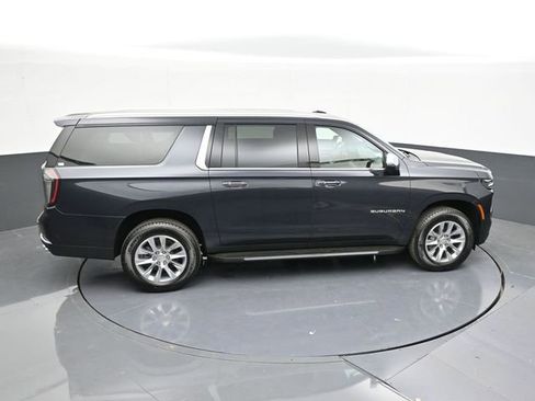 New 2025 Chevrolet Suburban Premier w/ Sun And Tow Package image 65