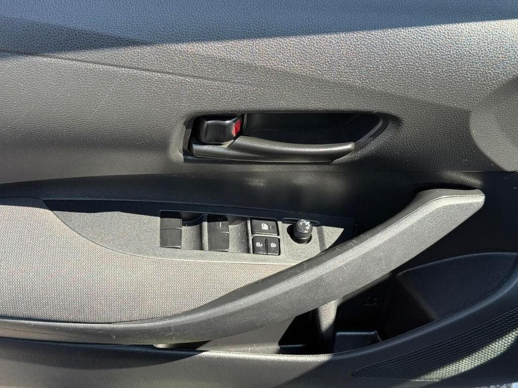 Used 2023 Toyota Corolla LE FWD image 13