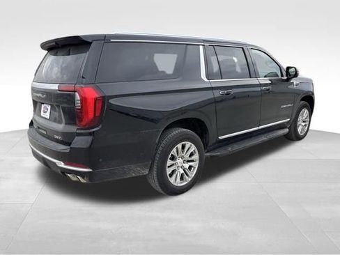 Certified 2025 GMC Yukon XL Denali image 5