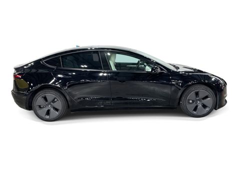 Certified 2023 Tesla Model 3 Standard Range RWD image 7