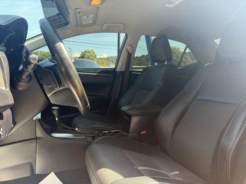 Used 2016 Toyota Corolla S FWD image 10