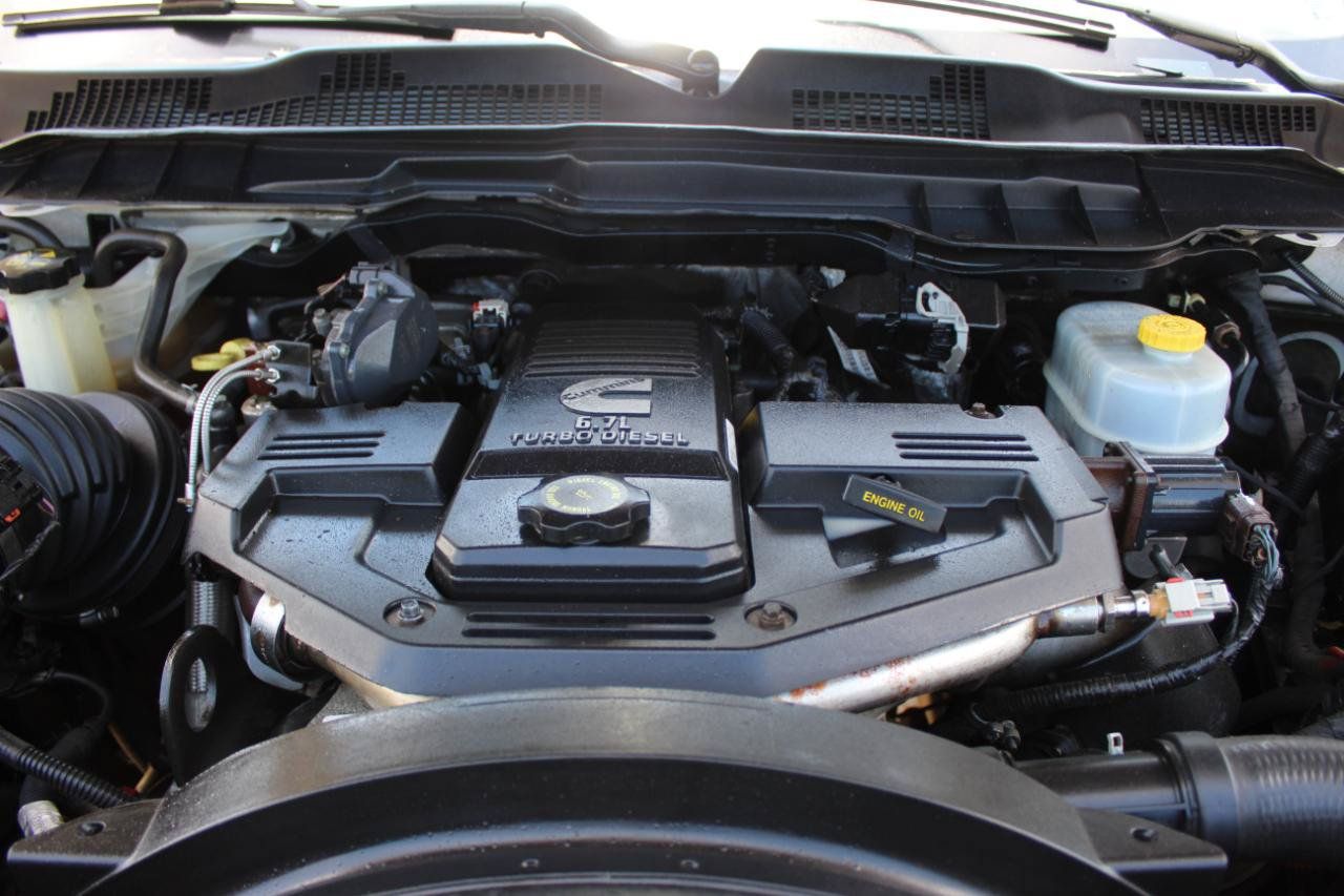 Used 2014 RAM 2500 Tradesman w/ Chrome Appearance Group AWD/4WD image 29